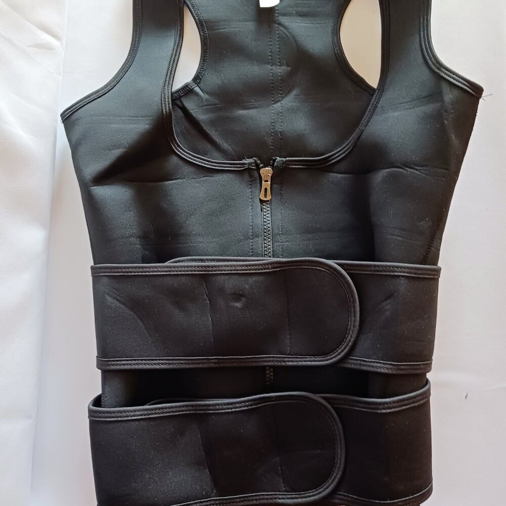 Size Large Women's Work Out Full Zip Vest